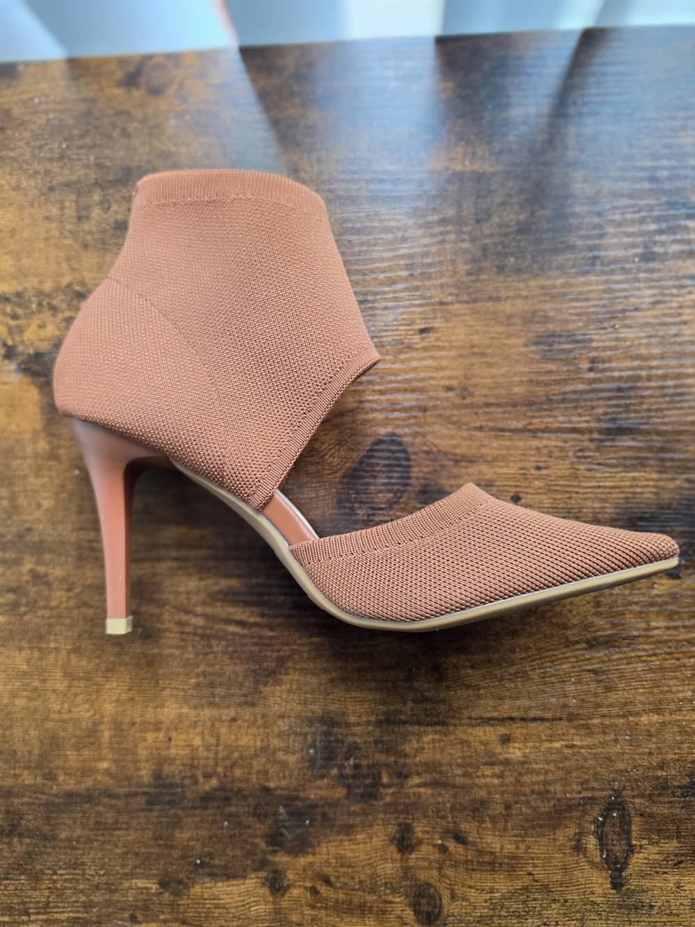 Cuccoo Knit Pointed Toe Cut-Out Bootie Heels - Picture 8 of 8